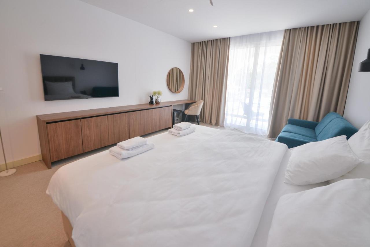 Hotel Riva بودفا المظهر الخارجي الصورة