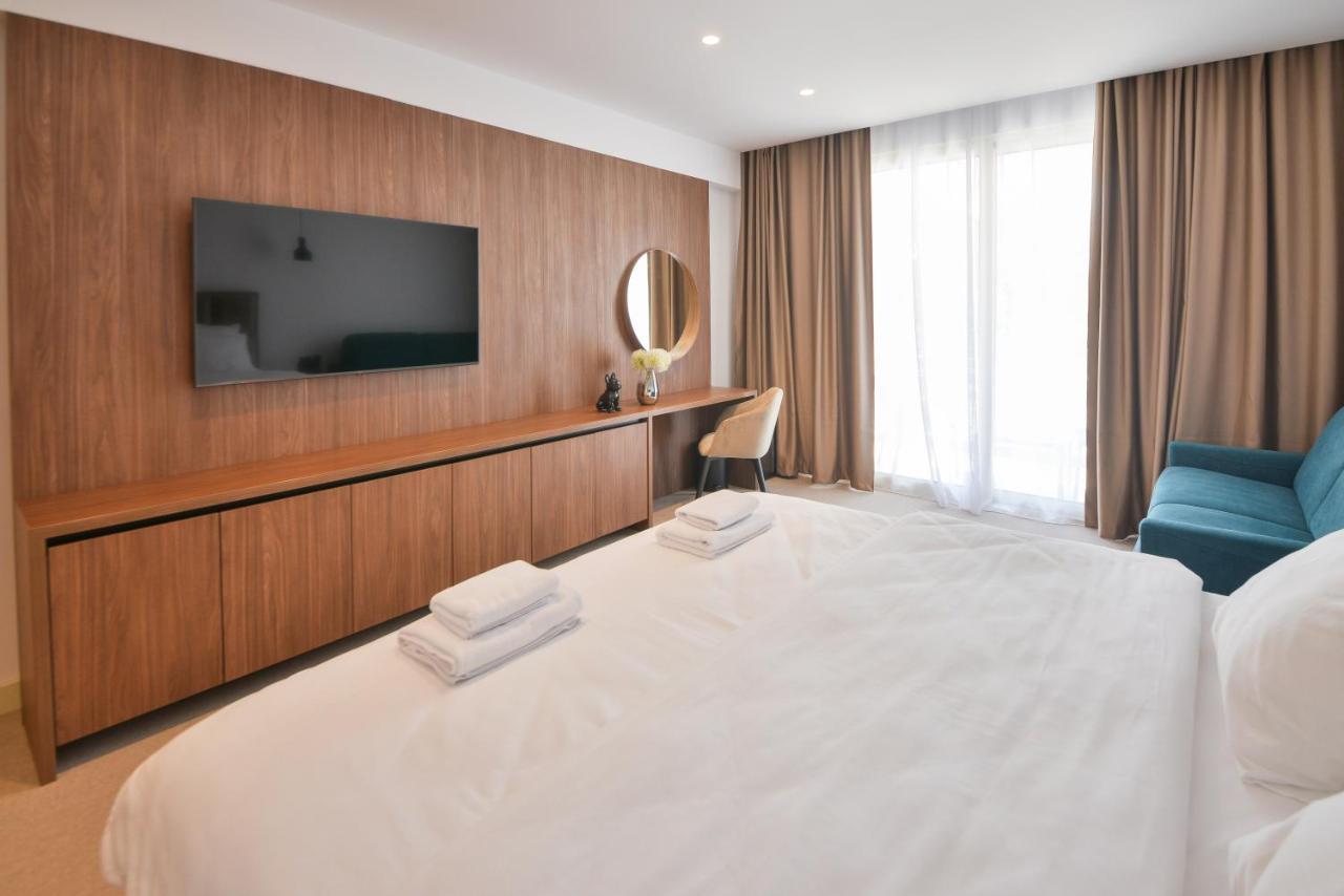 Hotel Riva بودفا المظهر الخارجي الصورة
